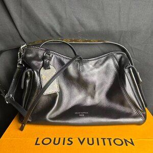 Louis vuitton carryall vibe pm